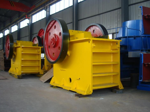 鄂式破碎機,細鄂破