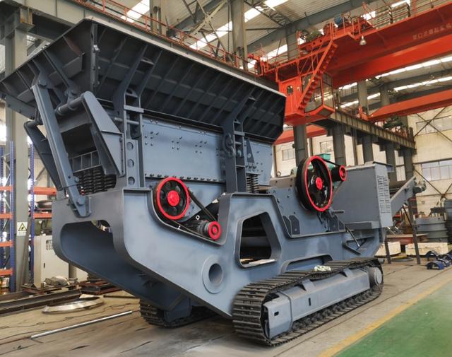 砂石生產(chǎn)線怎么配備適合的制砂設(shè)備？