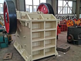 小型破碎機碎石機種類及產(chǎn)量介紹